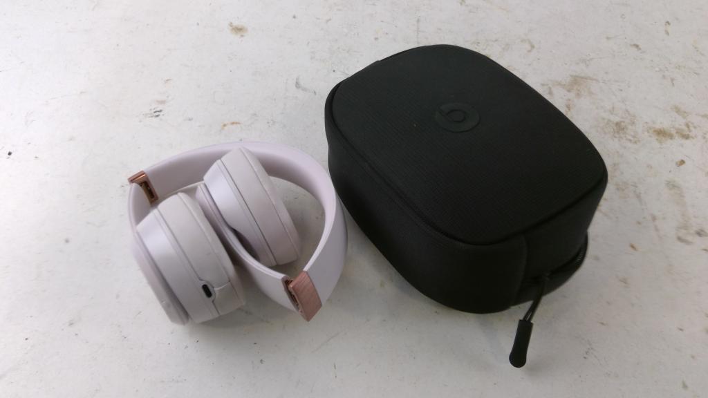 Beats Solo 4 Wireless Headphones