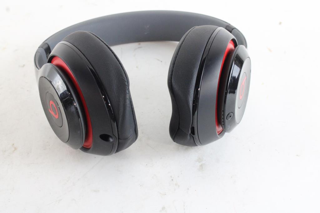 Beats Studio Headphones With Case Property Room