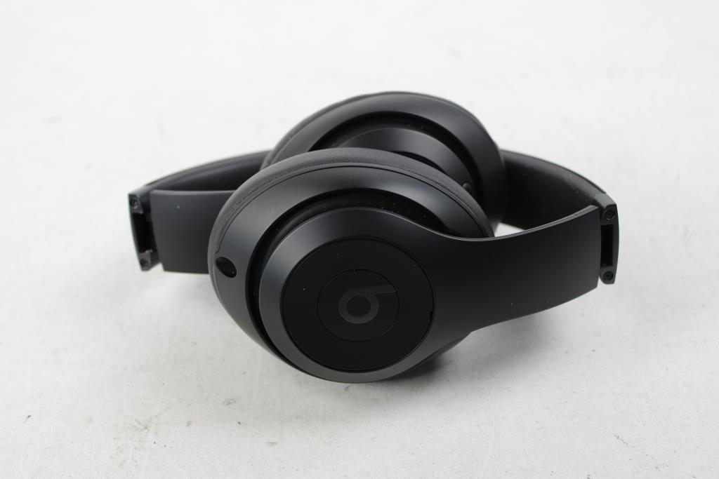 Beats Studio Pro Headphones