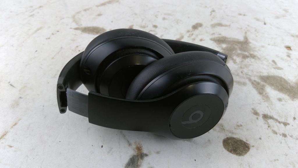 Beats Studio Pro Headphones