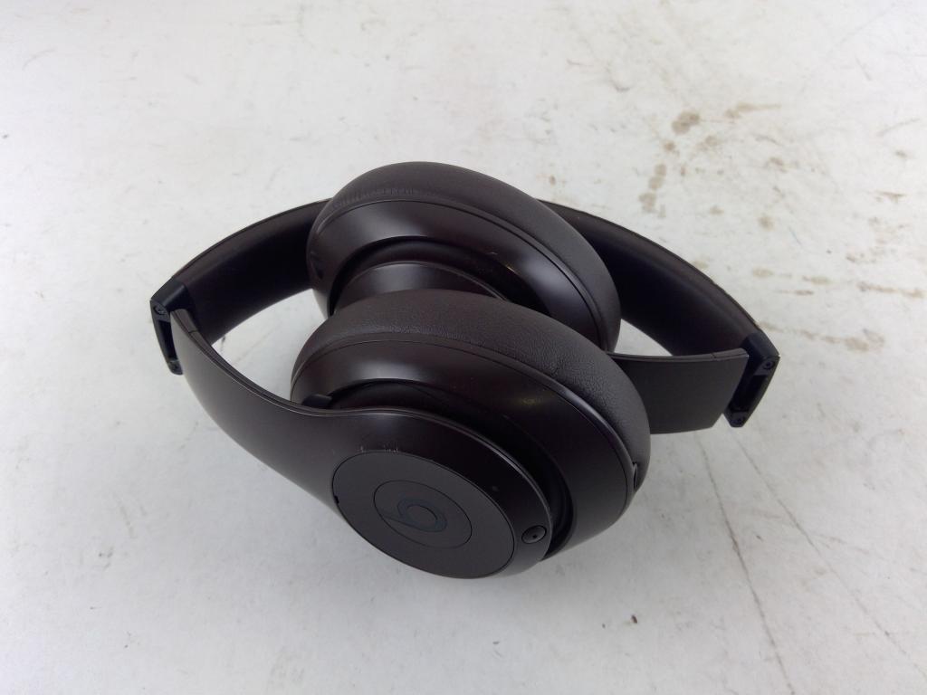 Beats Studio Pro Wireless Headphones