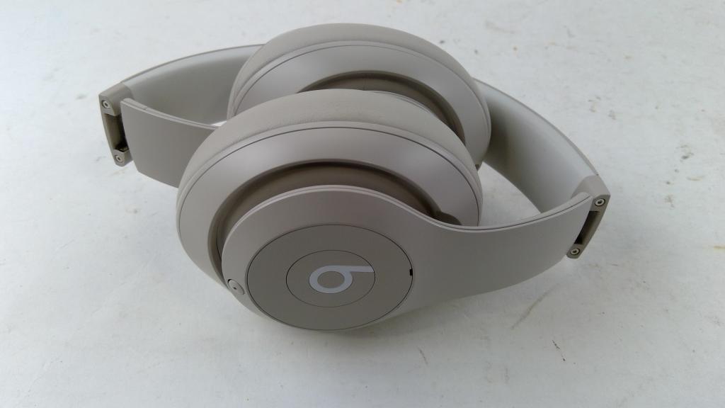 Beats Studio Pro Wireless Headphones