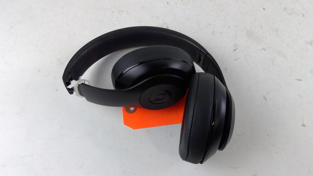 Beats Studio Wireless Headphones