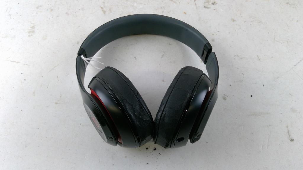 Beats Studio Wireless Headphones