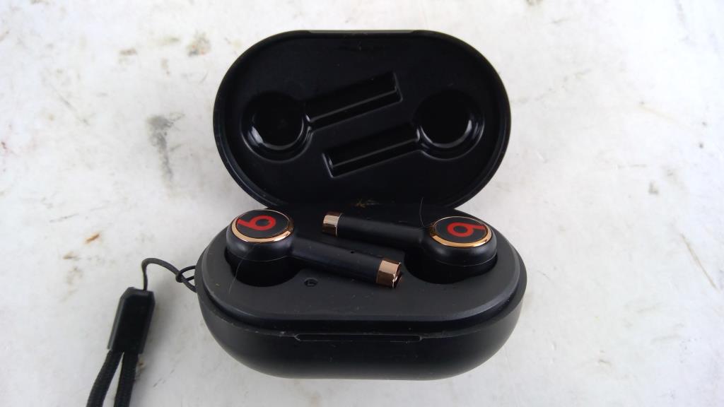Beats Wireless Earbuds