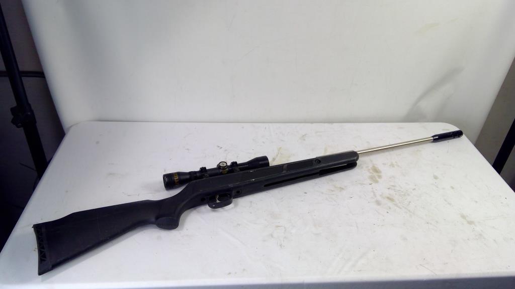 Beeman Sportsman RS2 Series .177 Air Rifle With 4x32 Rifle Scope