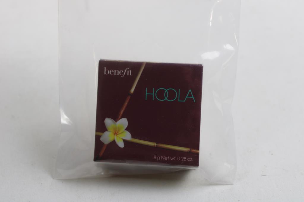 Benefit Cosmetics Hoola Matte Bronzer