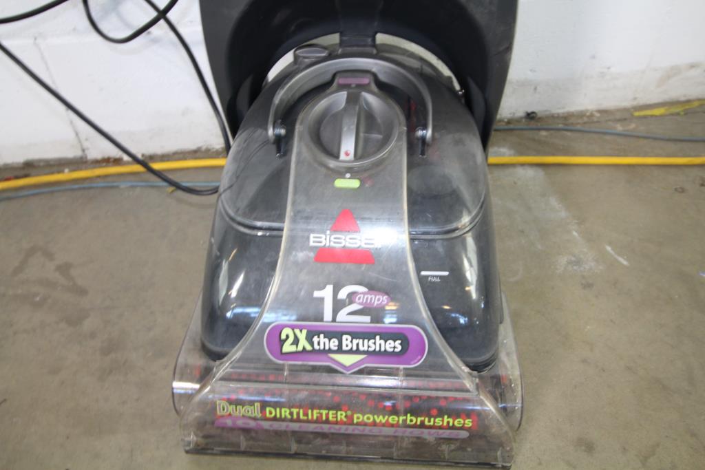 Bissell 9200T Multi Surface Vacuum Property Room