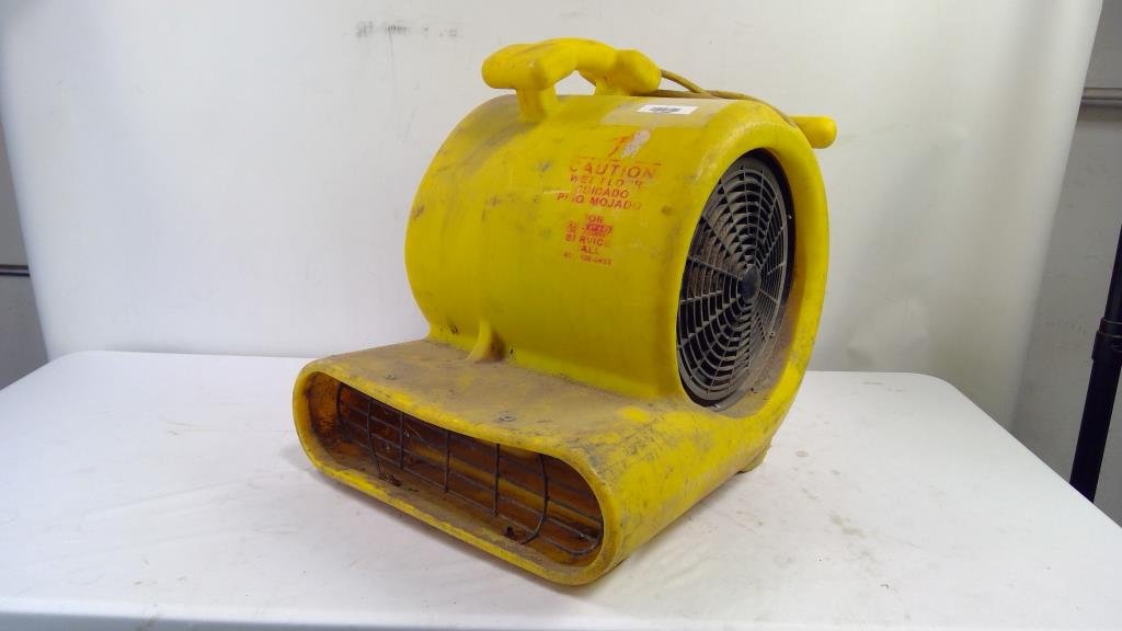Bissell Commercial 3-Speed Air Mover