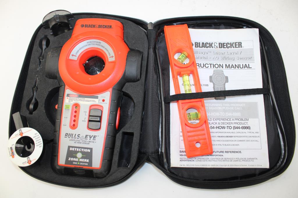 Black And Decker Bulls Eye Laser Level Stud, Metal, AC Wire Sensor Kit