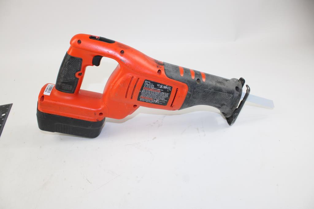 Black And Decker Cordless Rotary Saw BDRS1800 With Battery Pack