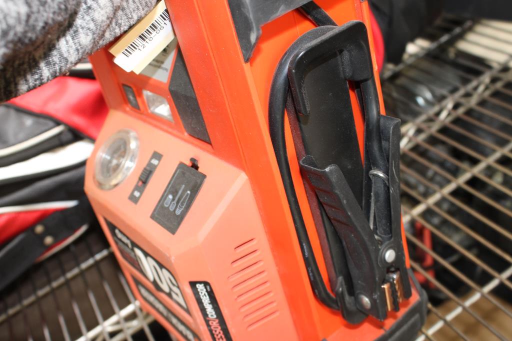 Black And Decker Jump Starter 500 Instand Amps 1000 Peak JUS500IB