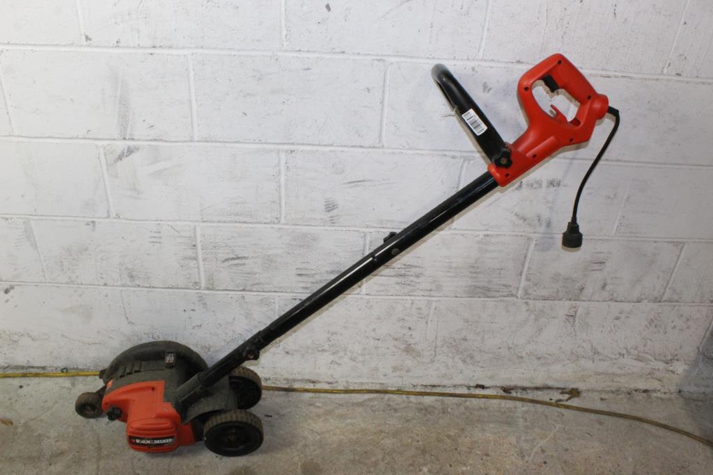 Black & Decker Electric Edger Property Room