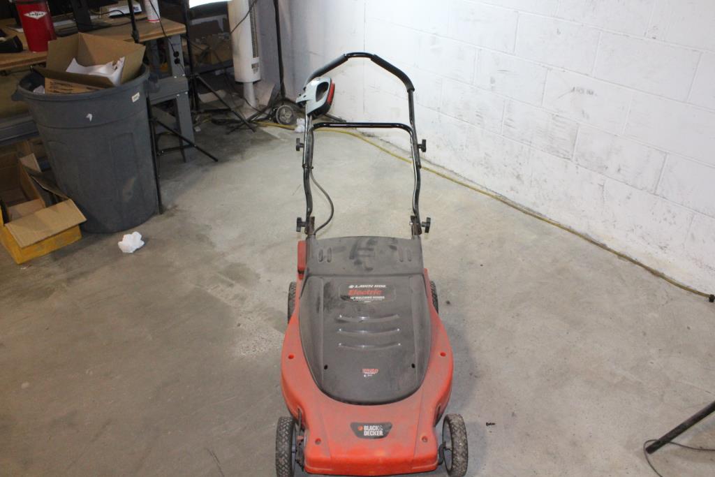 Black & Decker Electric Mulching Mower Property Room