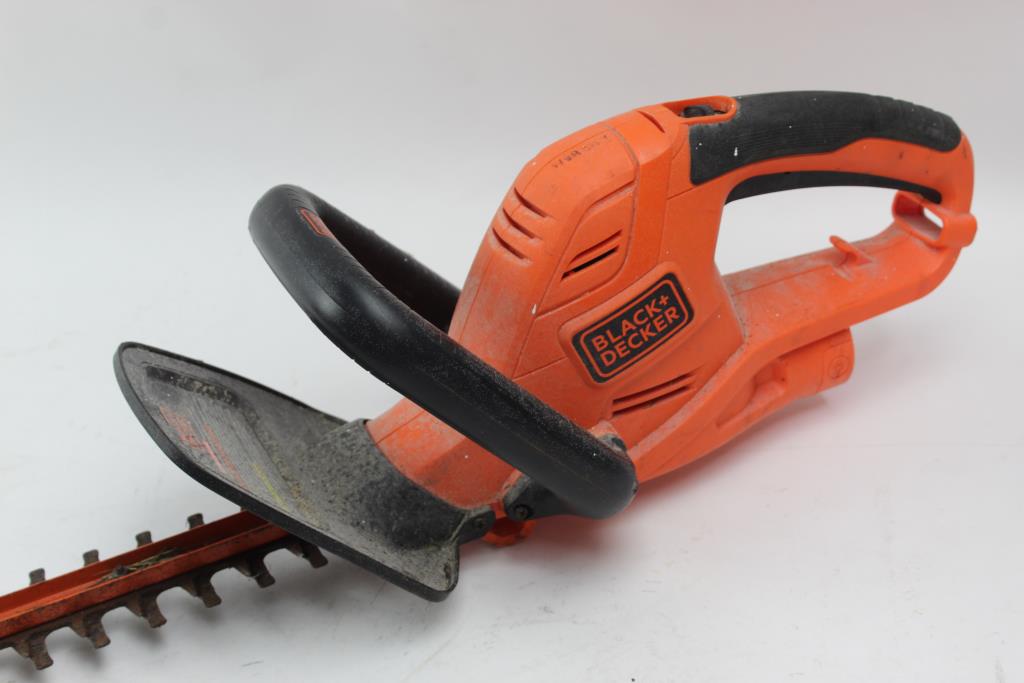 Black & Decker Ht22 Electric Hedge Trimmer | Property Room