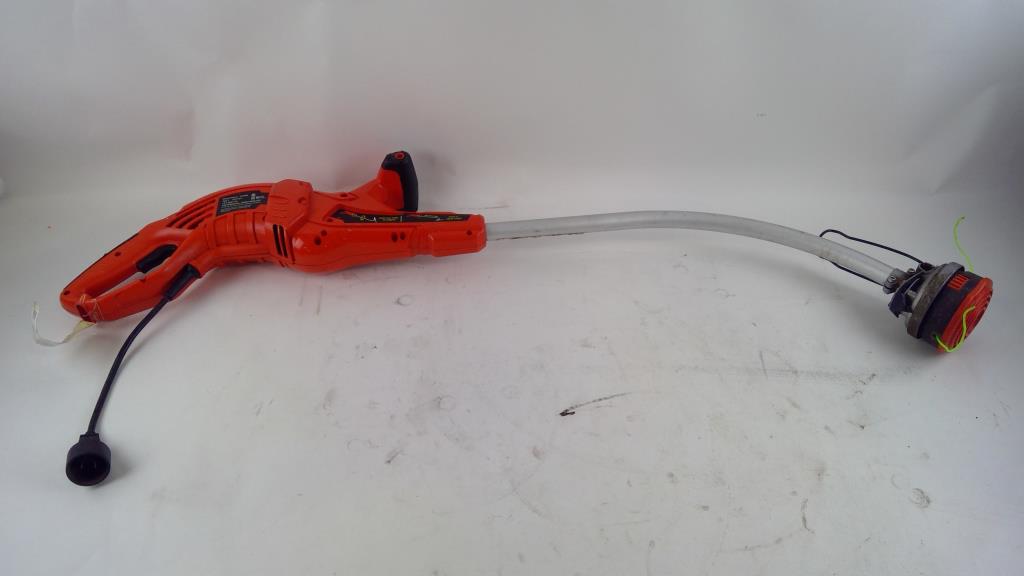Black & Decker String Trimmer