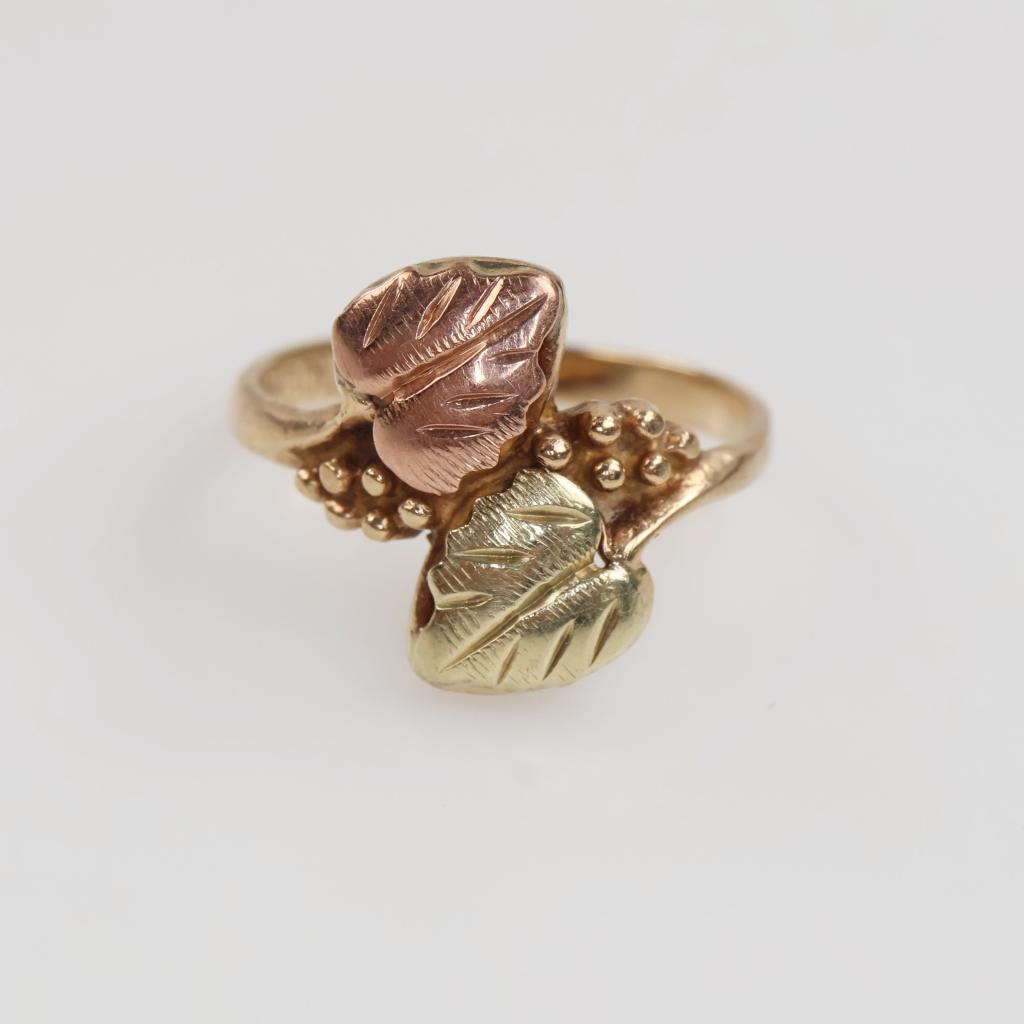 Black Hills 10kt Tri Colored Gold Plated Leaf Ring
