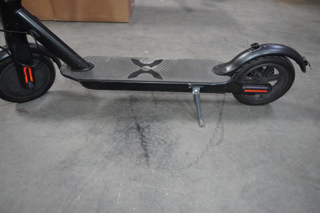 Black hover 1 electric scooter property room