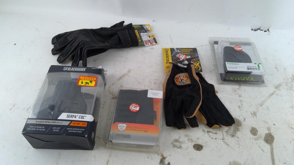 Blackhawk Holster And More 5 Pieces
