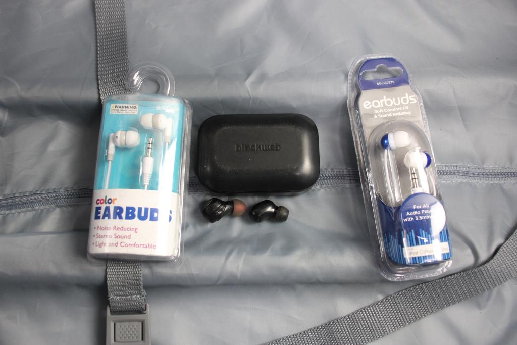 Blackweb True Wireless Sterea Earphones, American Flyer Floral Suitcase