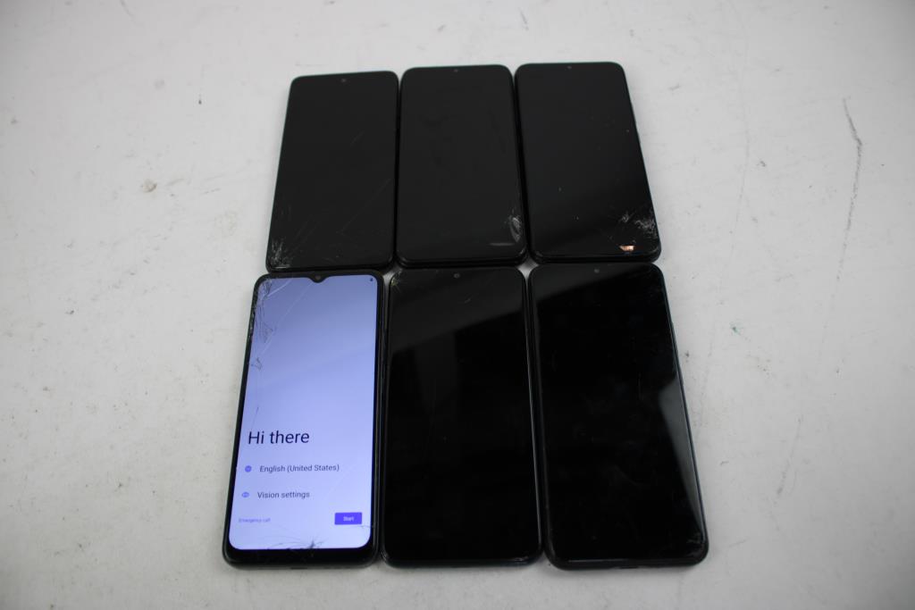 BLU, Cloud Mobile, LG, Motorola Cell Phone Lot, 6 Pieces, Sold For Parts