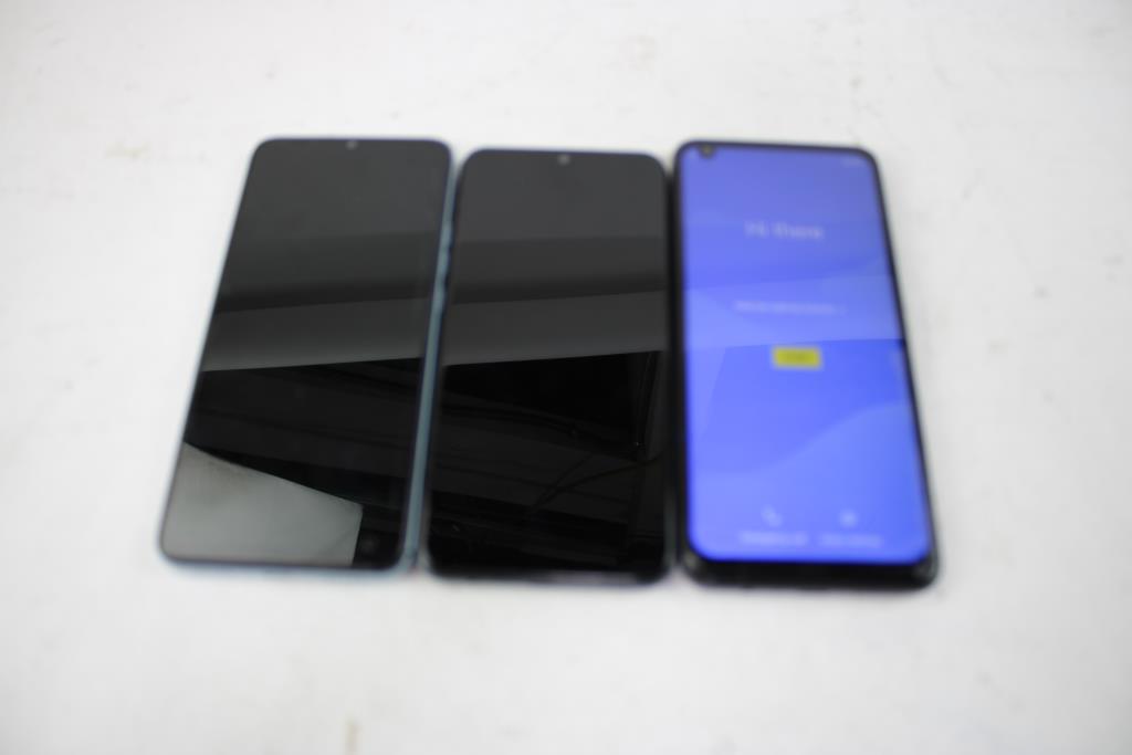 BLU, LG, Orbic Cell Phone Lot, 3 Pieces, Sold For Parts