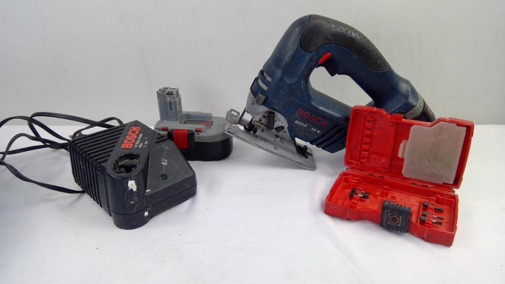 Bosch 18V Variable Speed Cordless Jig Saw, With Bag, Drill Bits, Charger, And Batteries