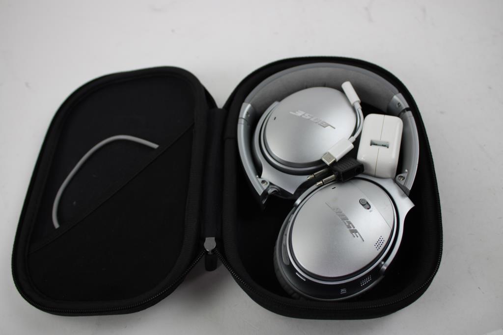 Bose Headphones In Case