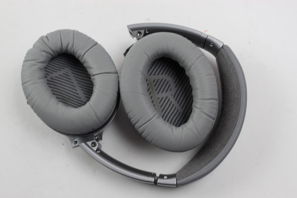 Bose On Ear Headphones Property Room