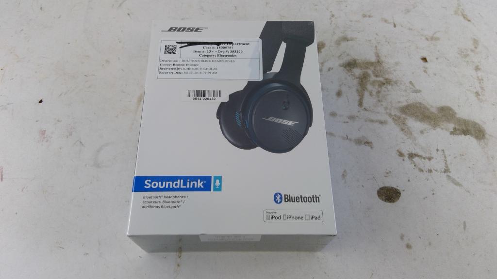 Bose Soundlink Around Ear Wireless Headphones