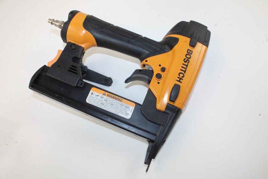 Bostitch 18Gauge 7/32in Narrow Crown Finish Pneumatic Stapler