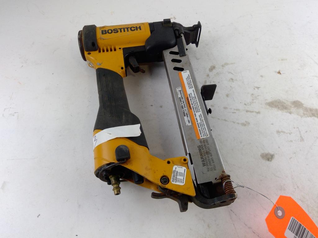 Bostitch Stapler