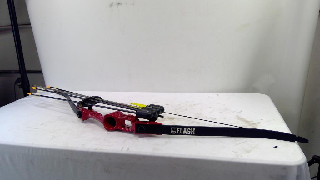 Bow With 4 Arrows