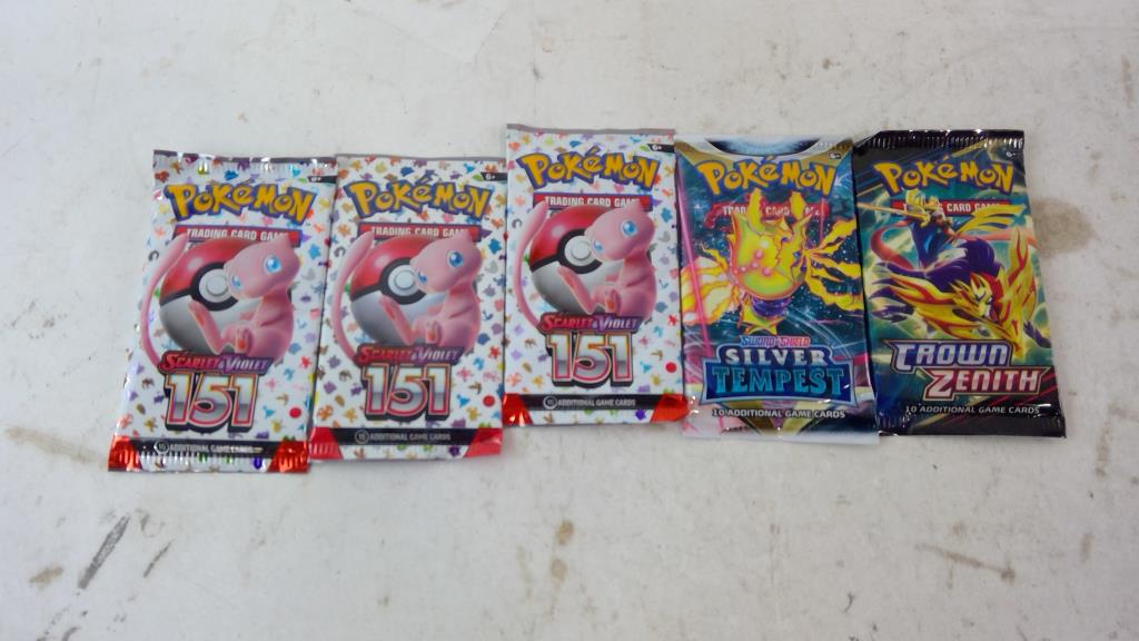 Box Of Pokemon Booster Packs 5 Pieces