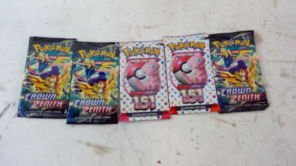 Box Of Pokemon Booster Packs 5 Pieces