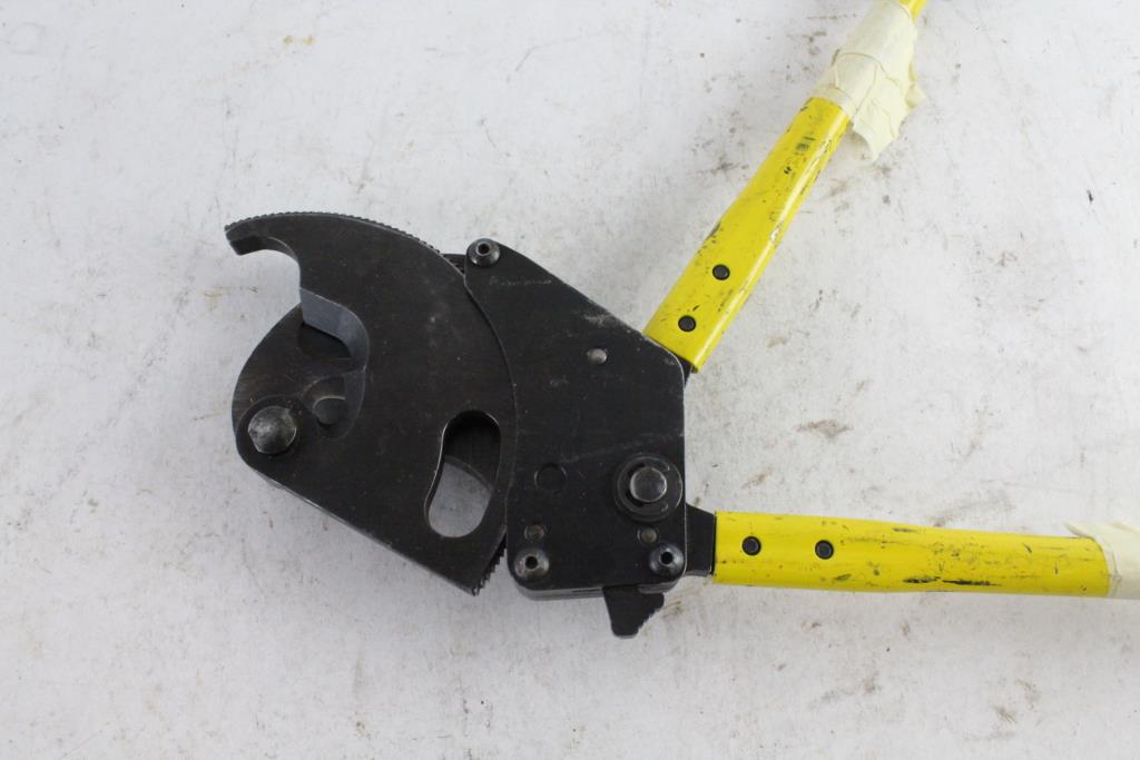 Braudat Ratchet Wire Rope Cutter Property Room