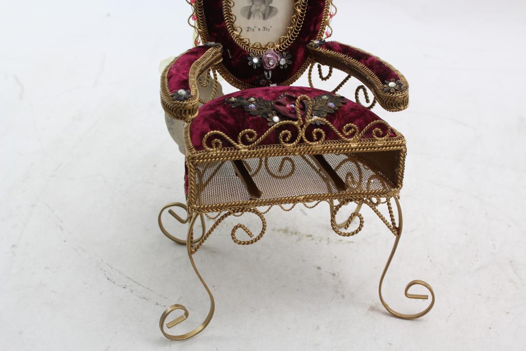 Build Your Own Legend Craft Chair Jewelry Box Property Room