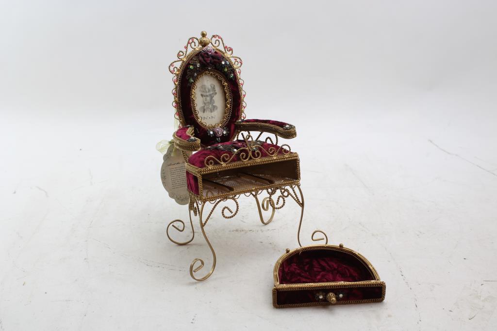 Build Your Own Legend Craft Chair Jewelry Box Property Room