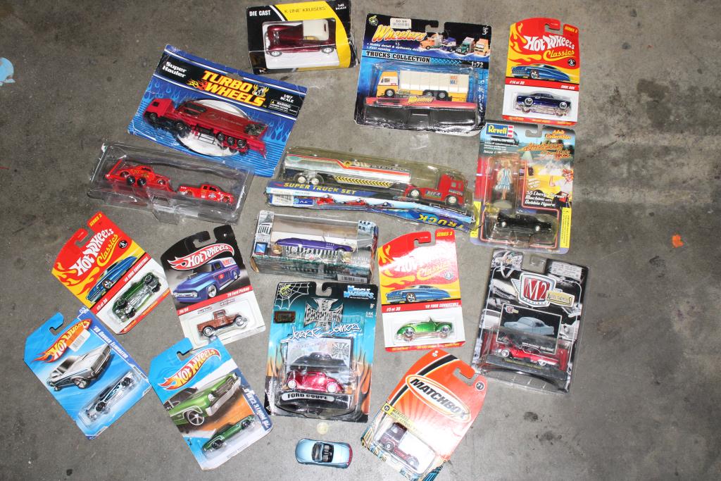 Bulk Lot Of Hot Wheels And Other Car Toys, 5+ Pieces Property Room