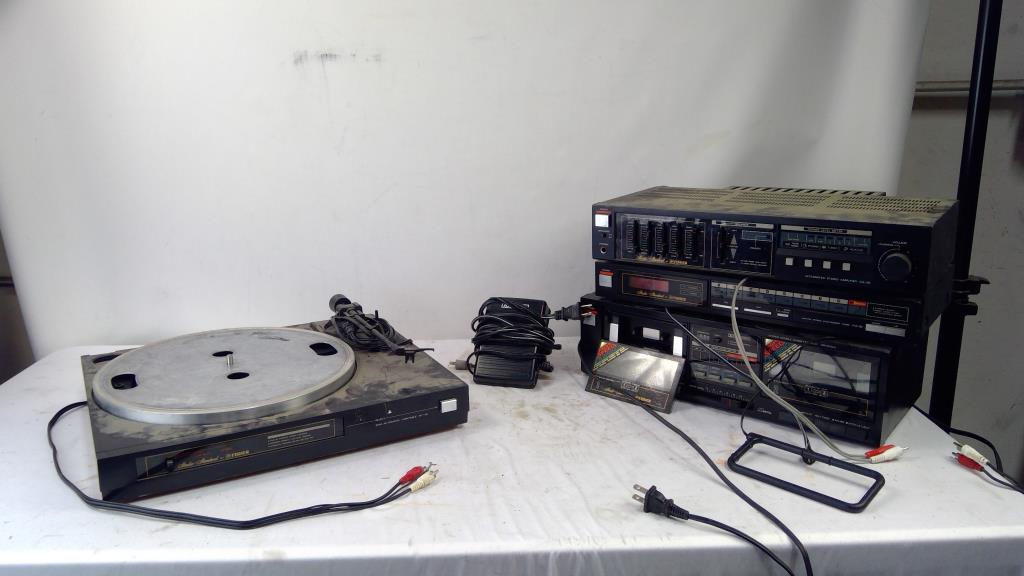 Bulk Lot Stereo Casette, Am/fm Synthesizer Tuner, Semi-automatic Turntable