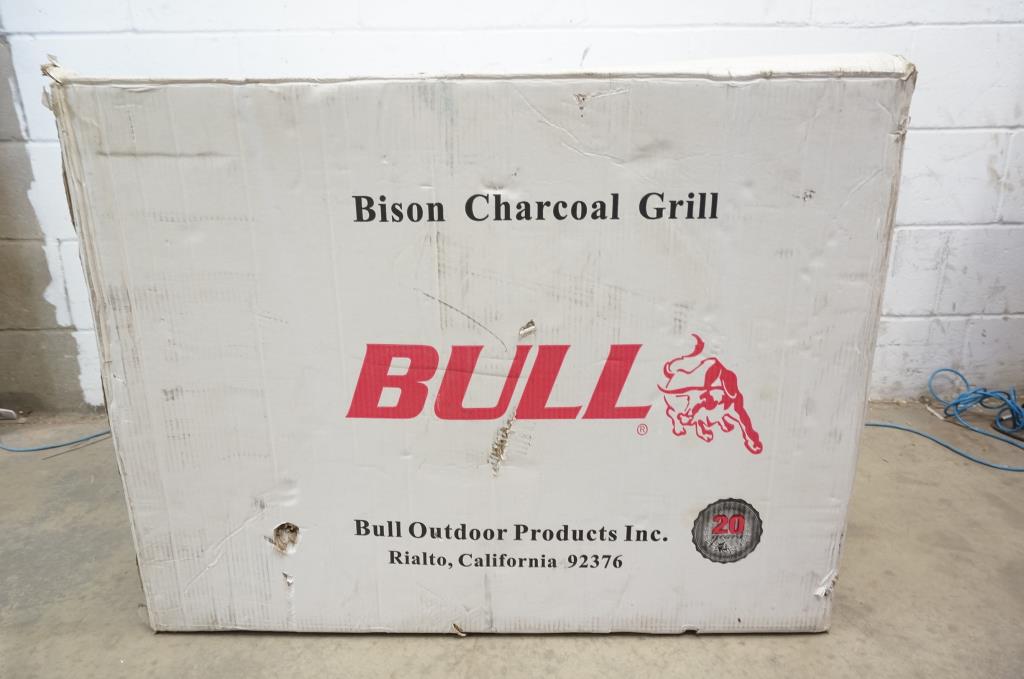 Bull Bison Charcoal Grill Property Room An Image Relevant To This Listing Bull Bison Charcoal Grill