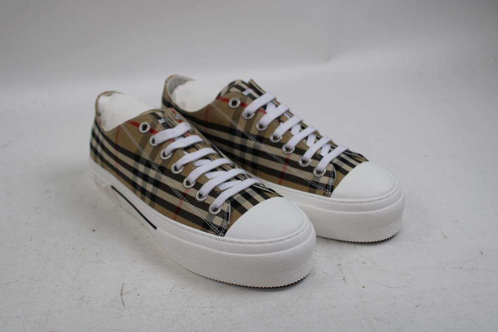 Burberry Low Top Sneakers Size 44 EUR