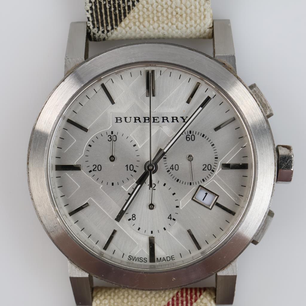 Burberry The City Nova Watch