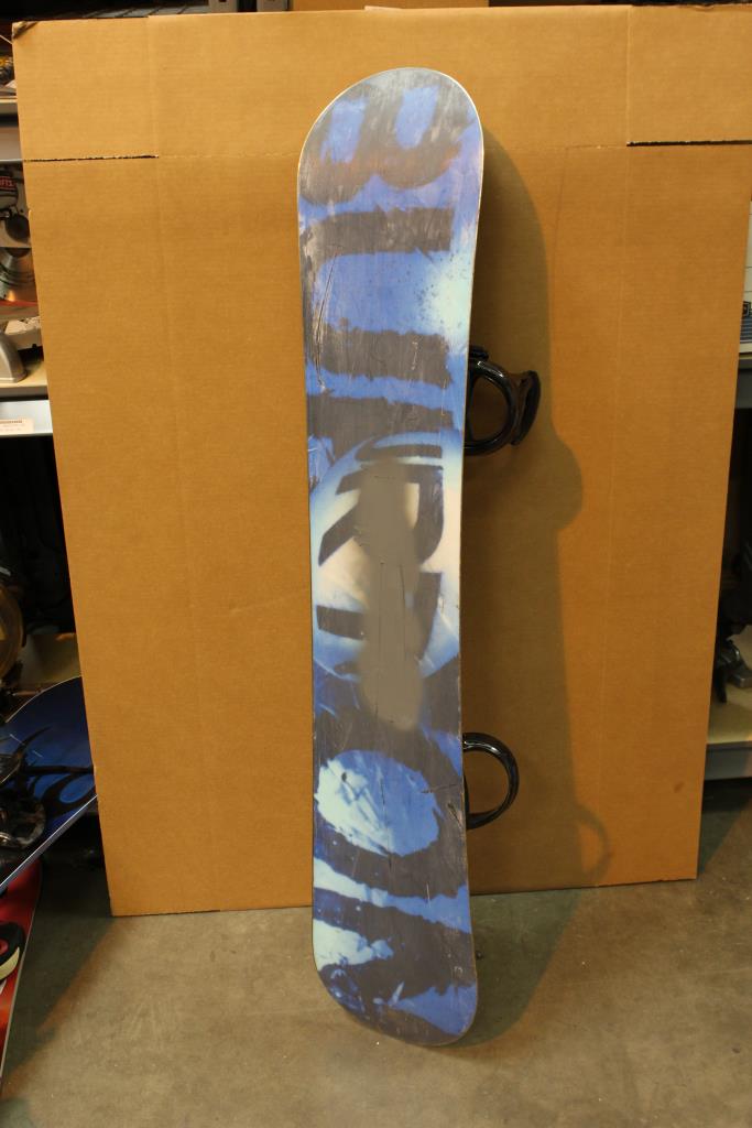 Burton Clash One Hundred And Fifty Seven 57w Snowboard With