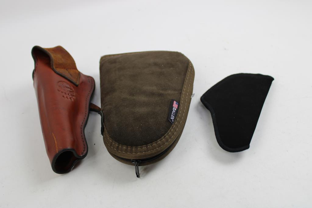 Bushnell Banner II 3x-9x Scope, With Gun Holsters/Case, 4 Pieces