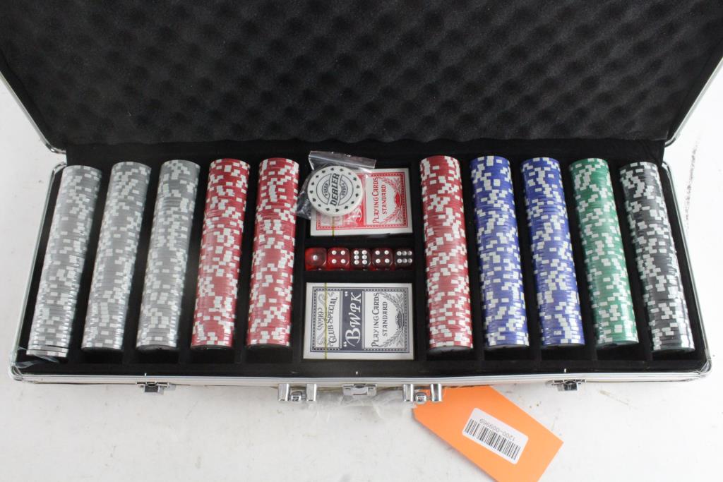 Cabela's Poker Set Property Room