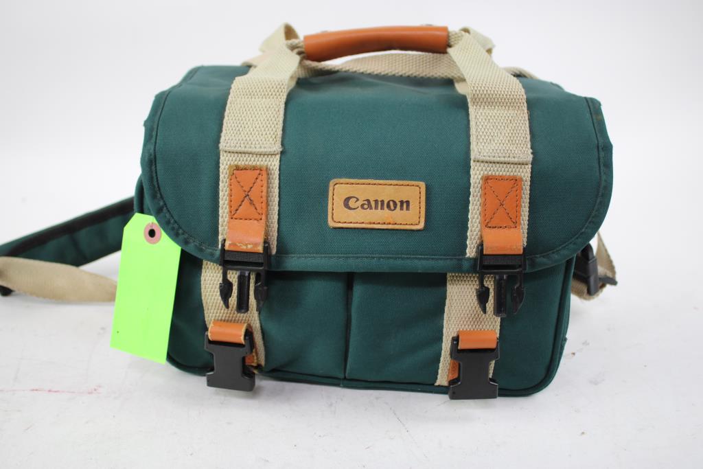 Canon EOS Rebel T3i DSLR Camera With Canon Bag & Accessories