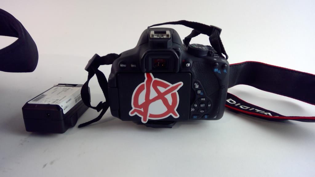 Canon EOS Rebel T5i DSLR Camera With Accessories, 10+ Pieces Property Room