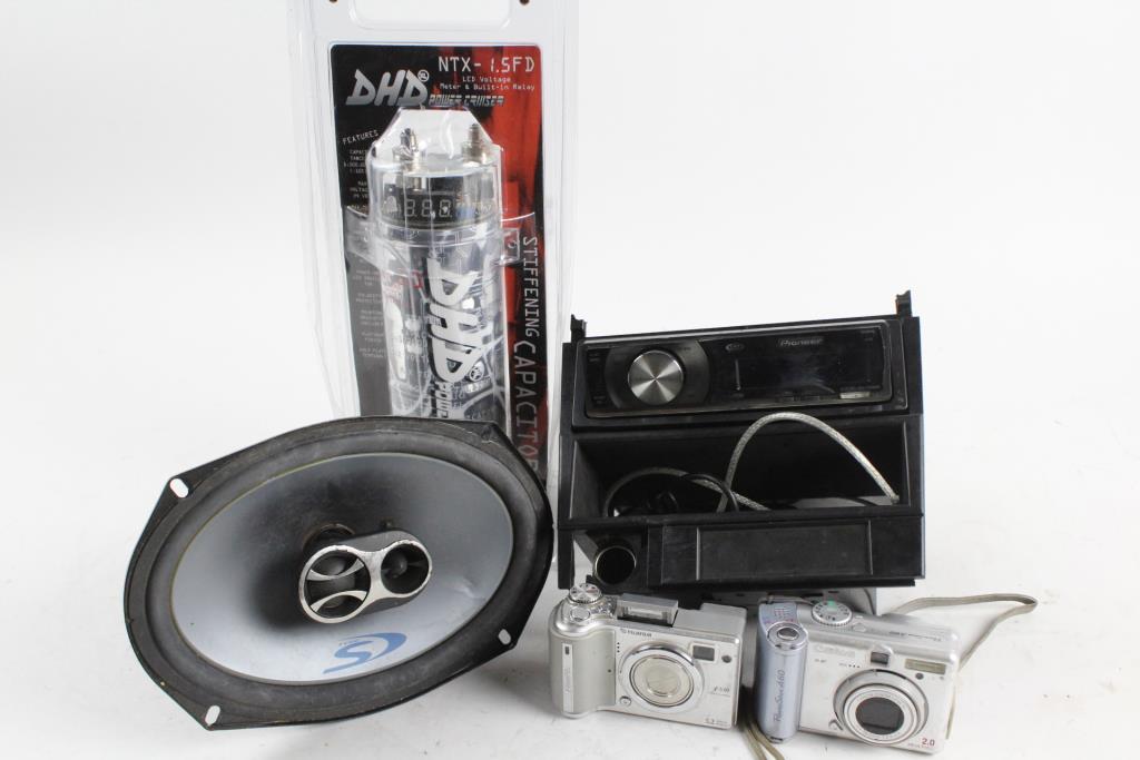 Car Stiffening Capacitor Stereo And More, 7+ Pieces Property Room