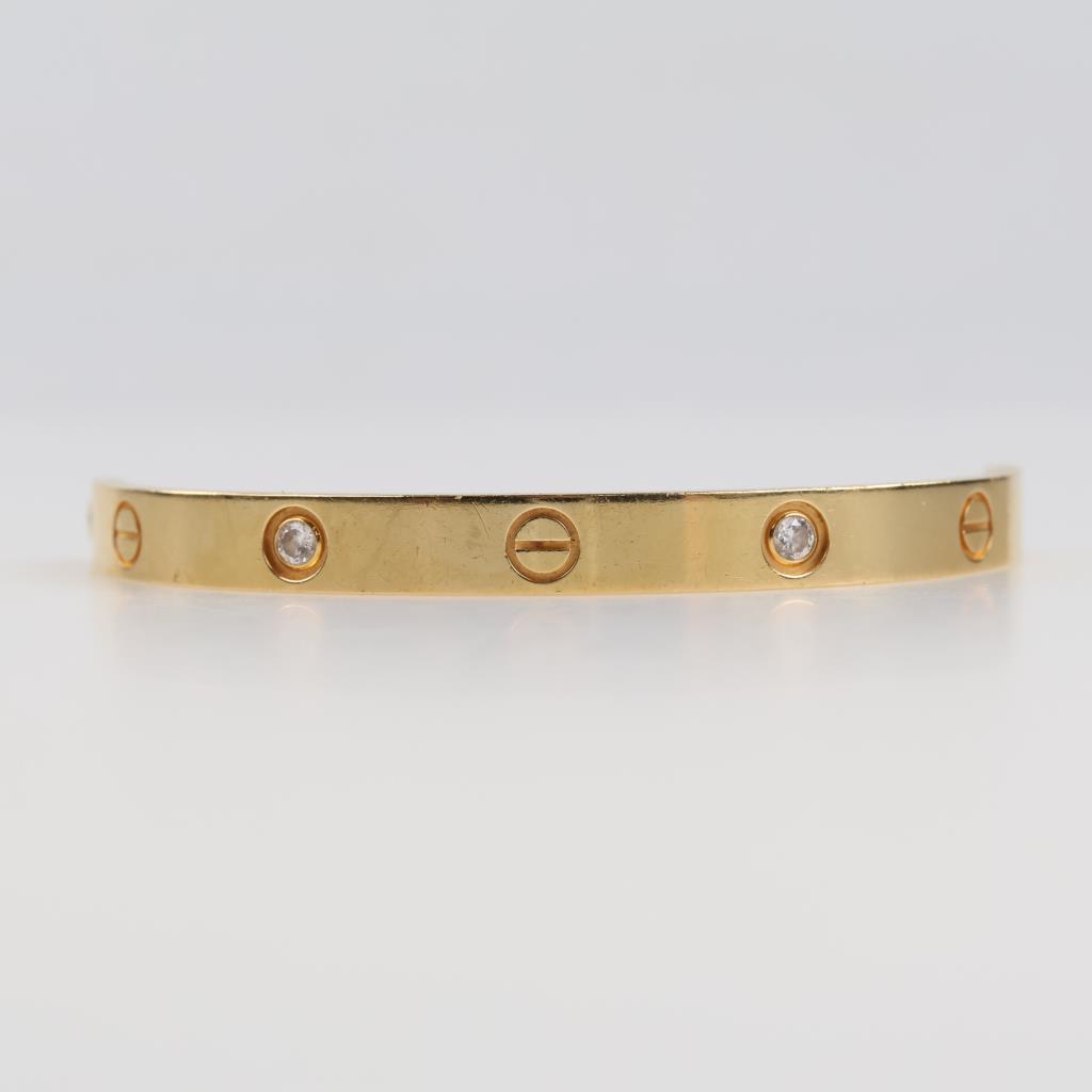 Cartier 18kt Gold Classic Diamond Love Bracelet